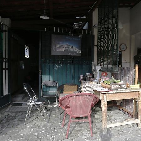 Reddoorz Near Adisucipto Airport Hotel Kalasan Exterior foto