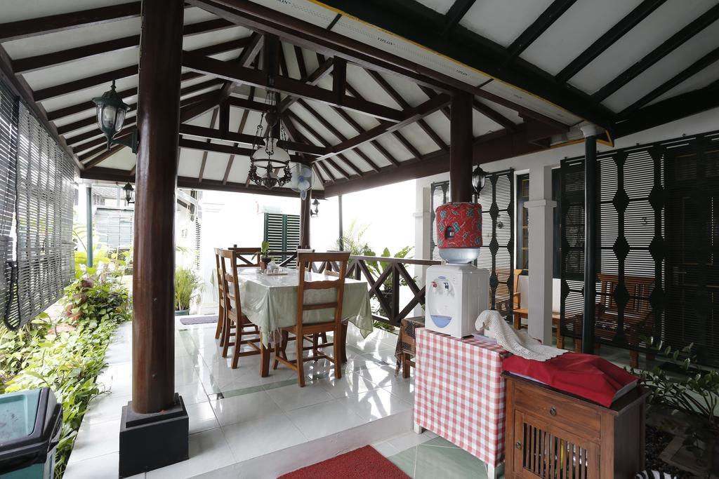 Reddoorz Near Adisucipto Airport Hotel Kalasan Exterior foto