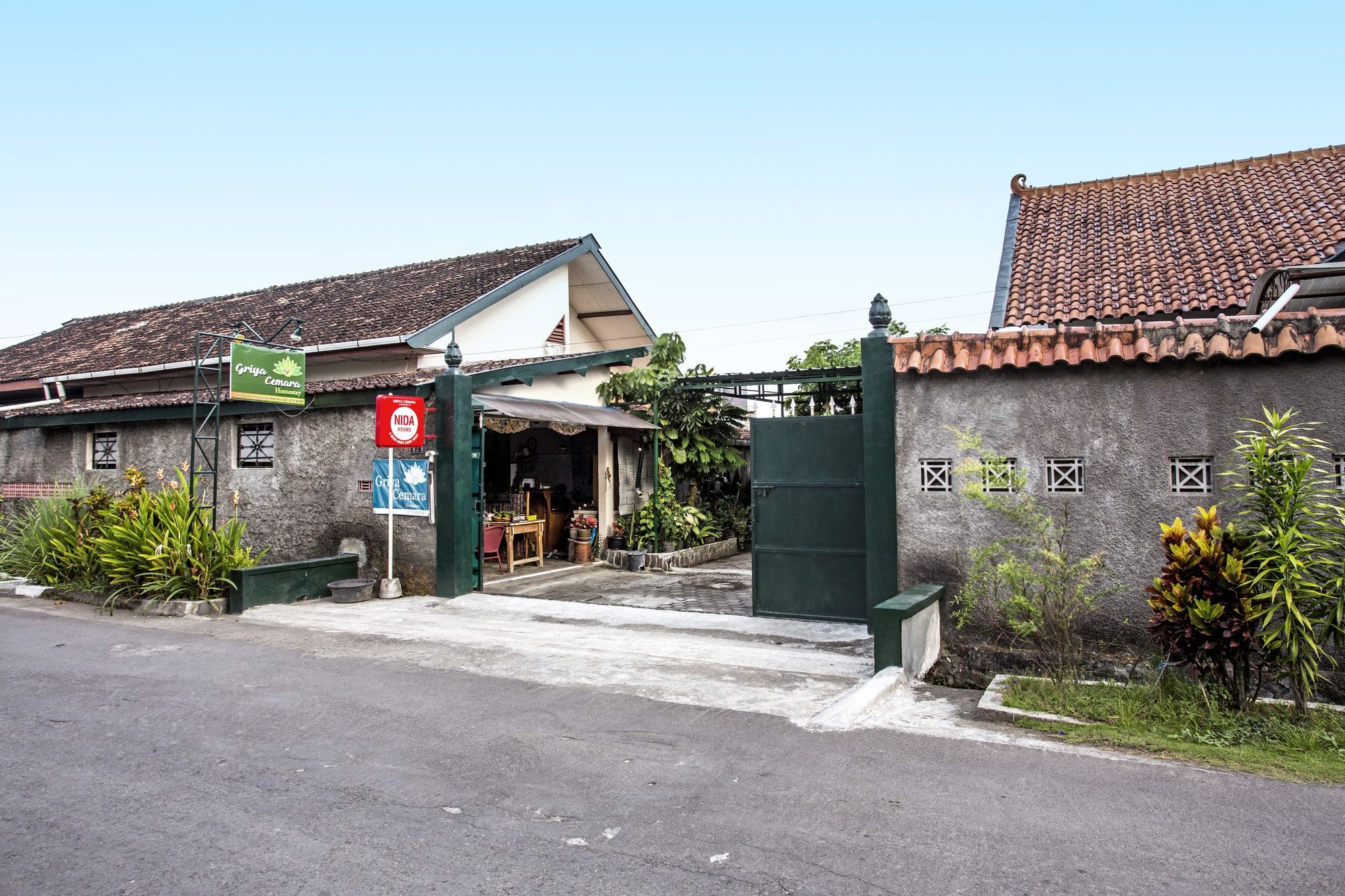 Reddoorz Near Adisucipto Airport Hotel Kalasan Exterior foto
